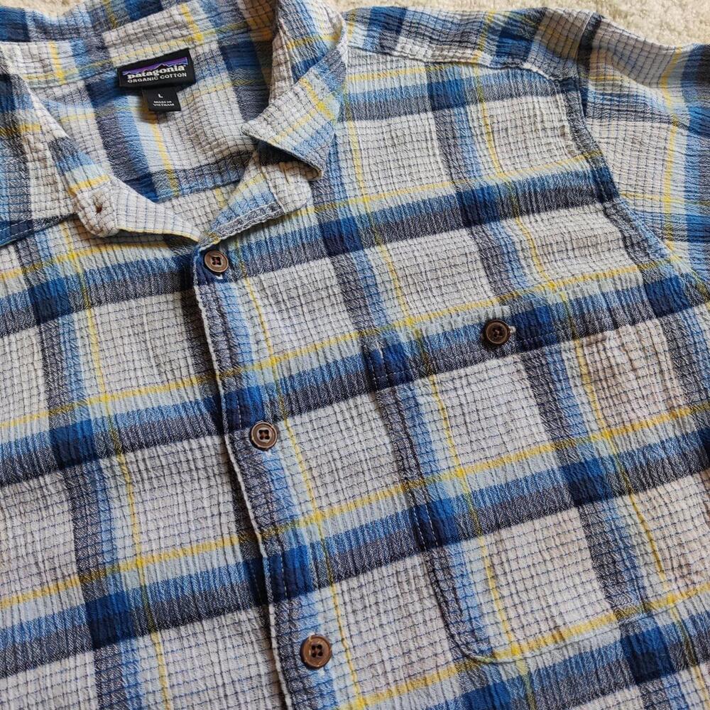 Patagonia Button Up - Picture 5 of 6